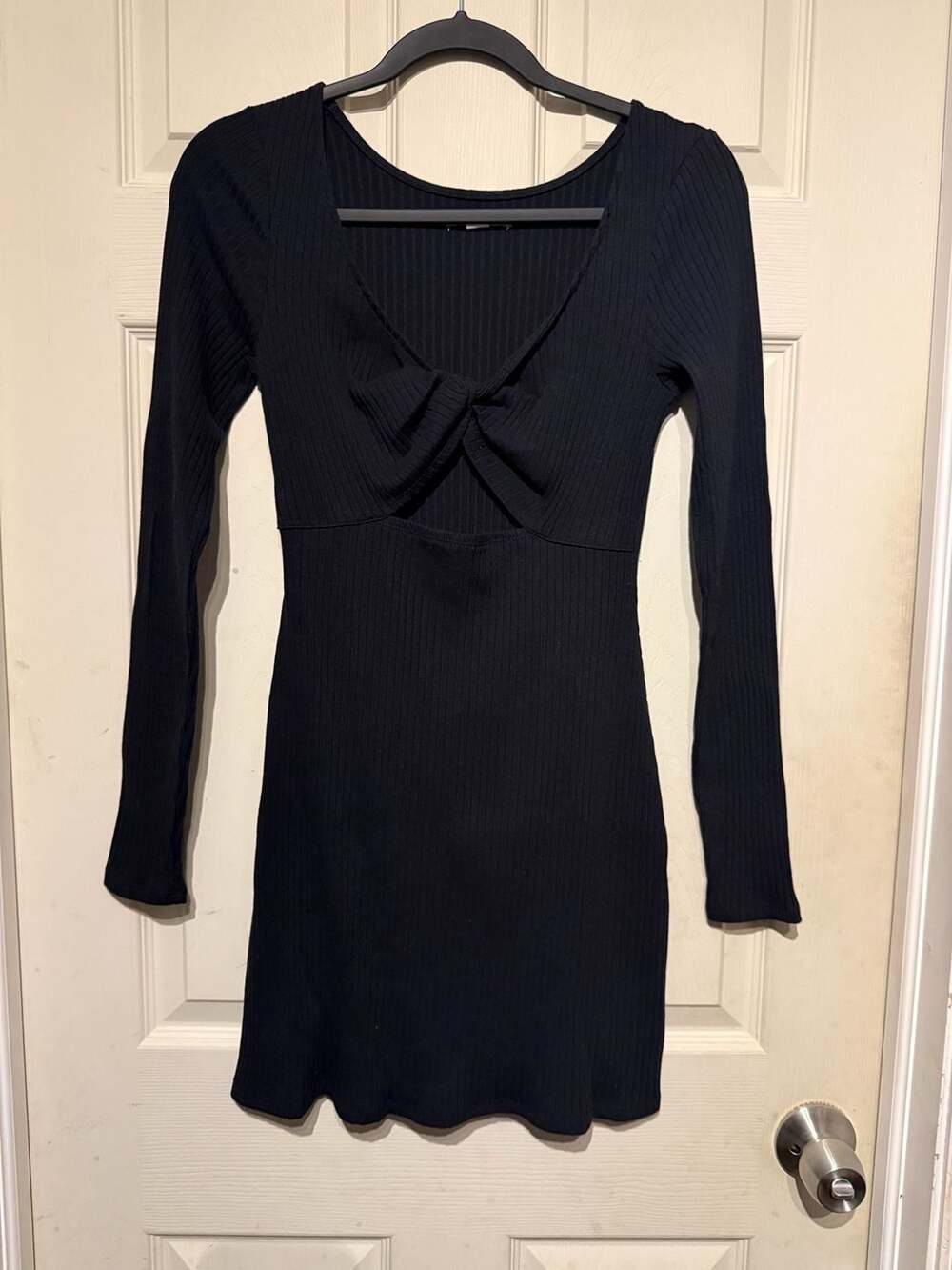 American Eagle Ribbed Twist-Front Dress Size M Black Long Sleeve